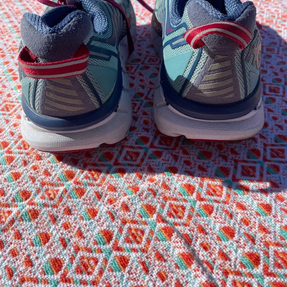 Hoka size 8 - Picture 7 of 11